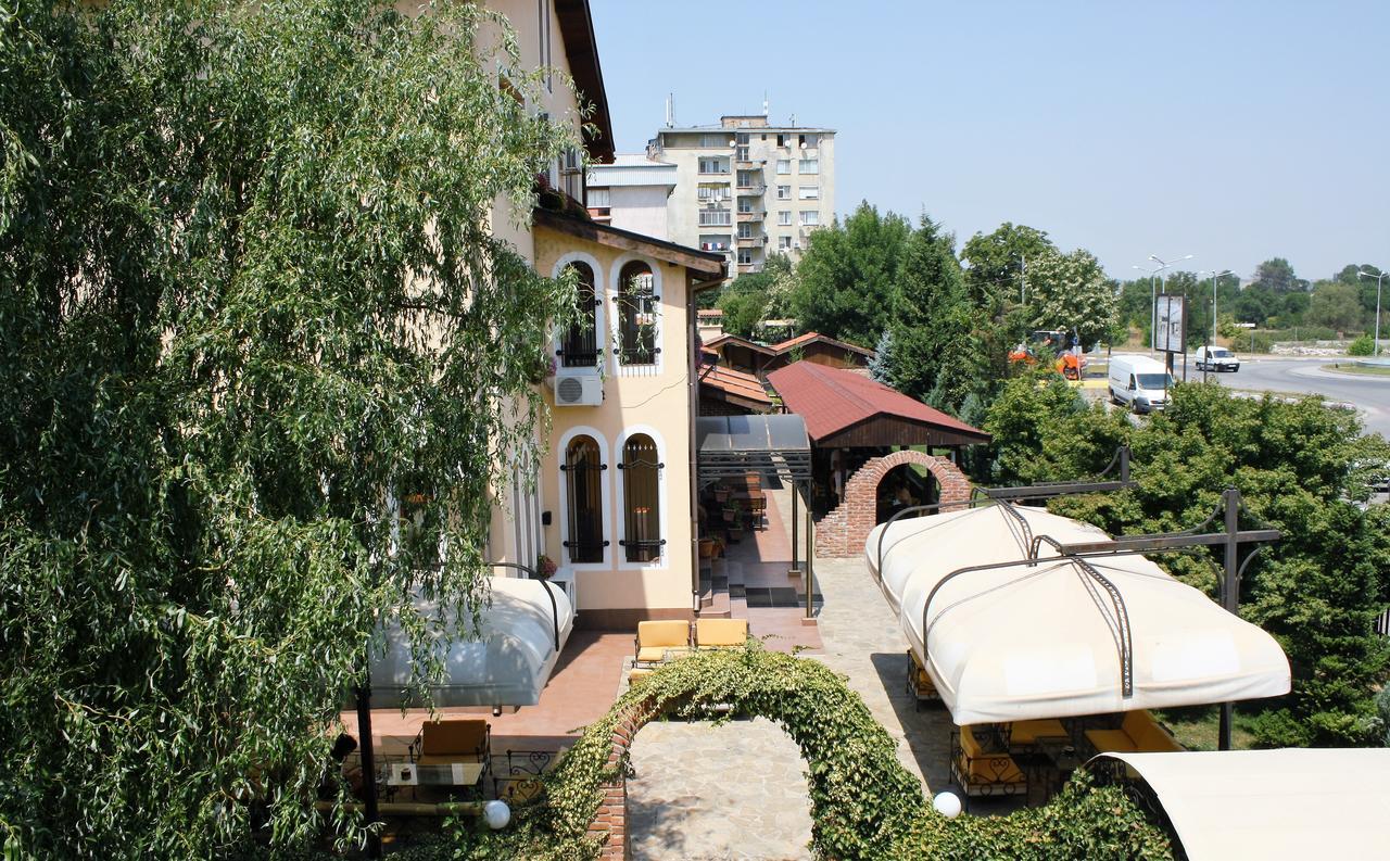 Hotel Villa Verde Gulubovo  Exteriör bild