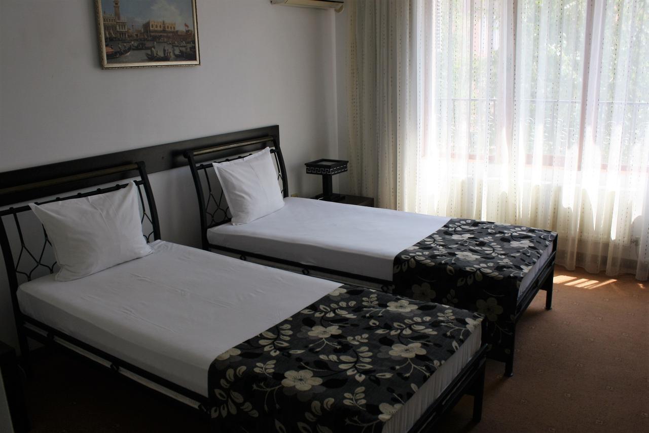 Hotel Villa Verde Gulubovo  Exteriör bild